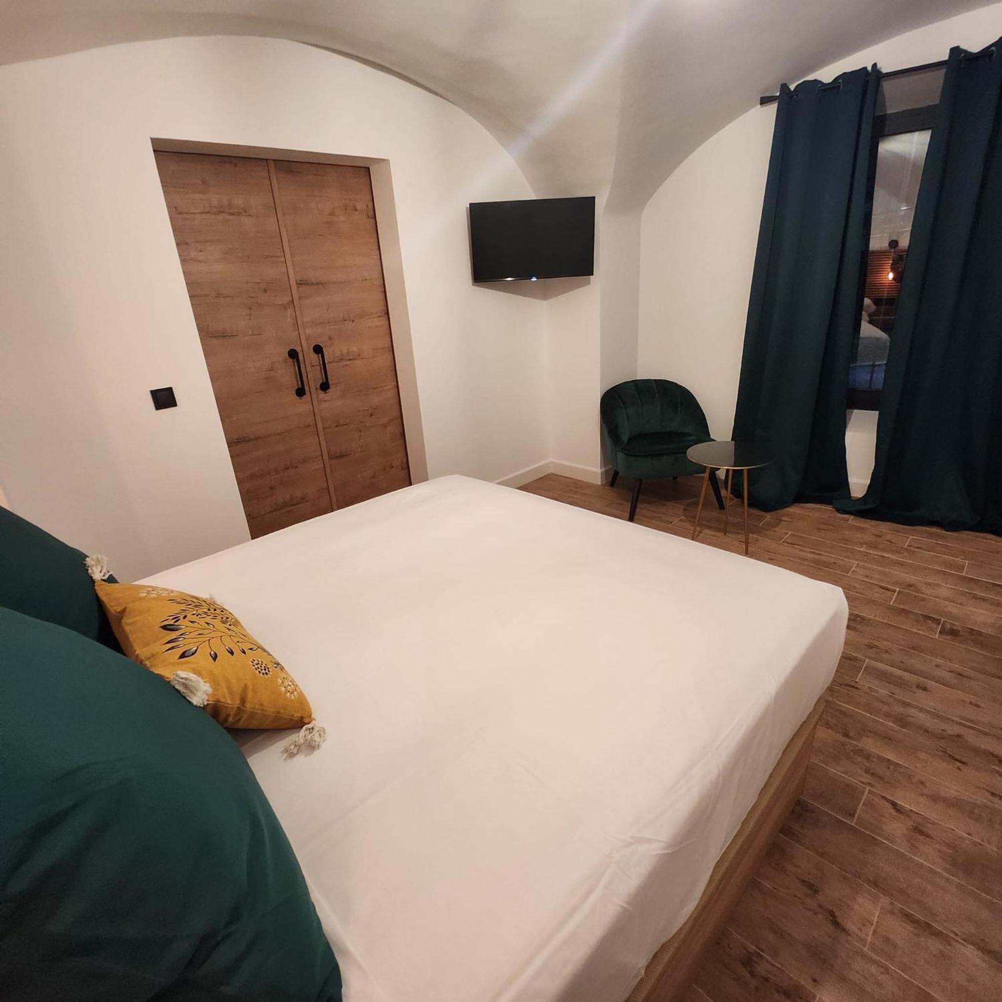 Apartmán Bailen 3 Caces Exteriér fotografie